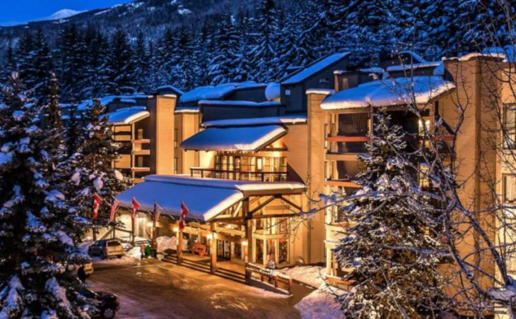 Tantalus Resort Lodge_whistler_Canada